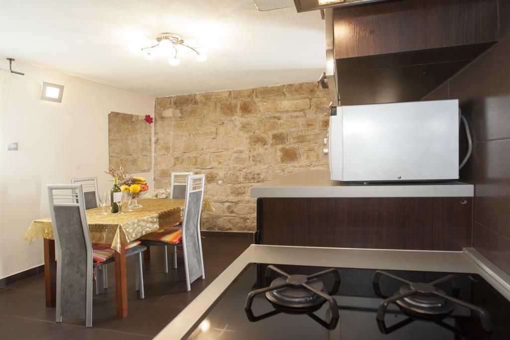Apartment Welcome สปลิท ภายนอก รูปภาพ