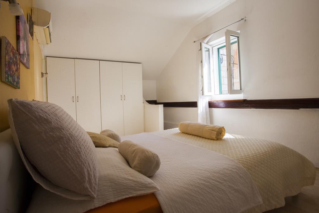 Apartment Welcome สปลิท ภายนอก รูปภาพ