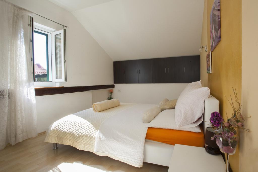 Apartment Welcome สปลิท ภายนอก รูปภาพ
